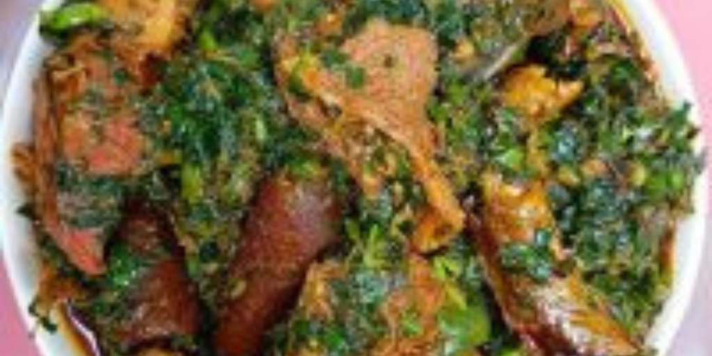 How to Prepare Vegetable Soup
efo riro recipe
efo riro